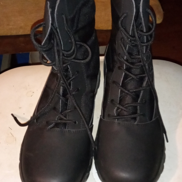 Shoe's - Picture 9 of 9